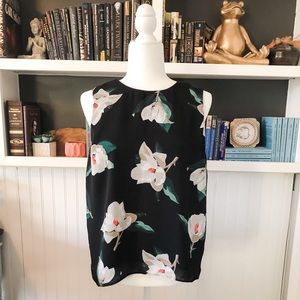 🐝 Banana Republic Floral Blouse
